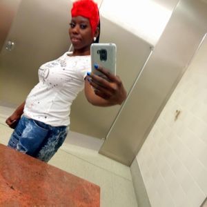 Meet your Posher, Jamella